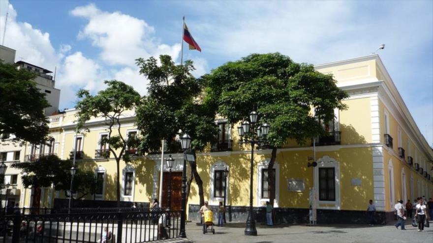 Venezuela acusa a Canadá de apoyar “aventura guerrerista” de EEUU | HISPANTV