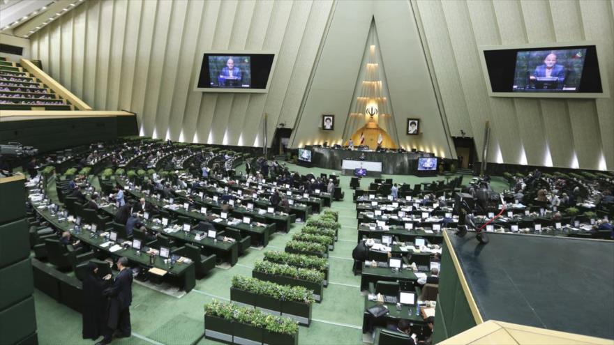 La Asamblea Consultiva Islámica de Irán (Mayles).