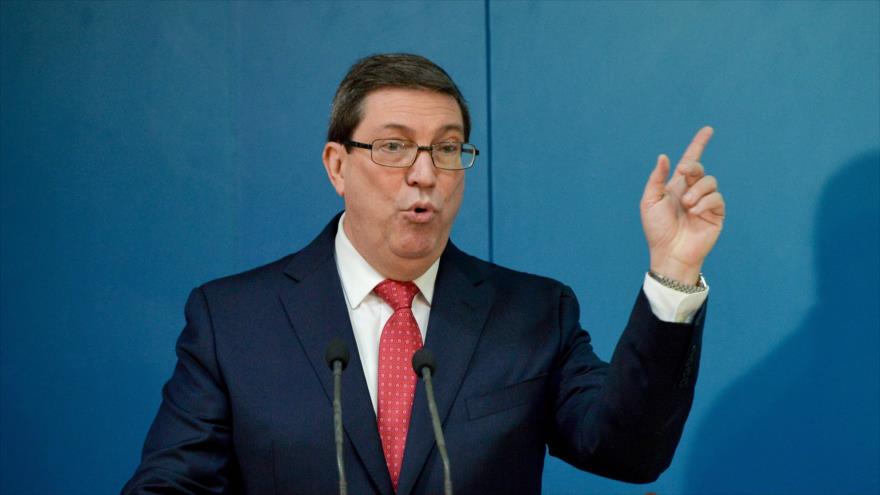 El canciller de Cuba, Bruno Rodríguez, da una conferencia de prensa en la sede de la Cancillería en La Habana, el 19 de febrero de 2019. (Foto AFP)