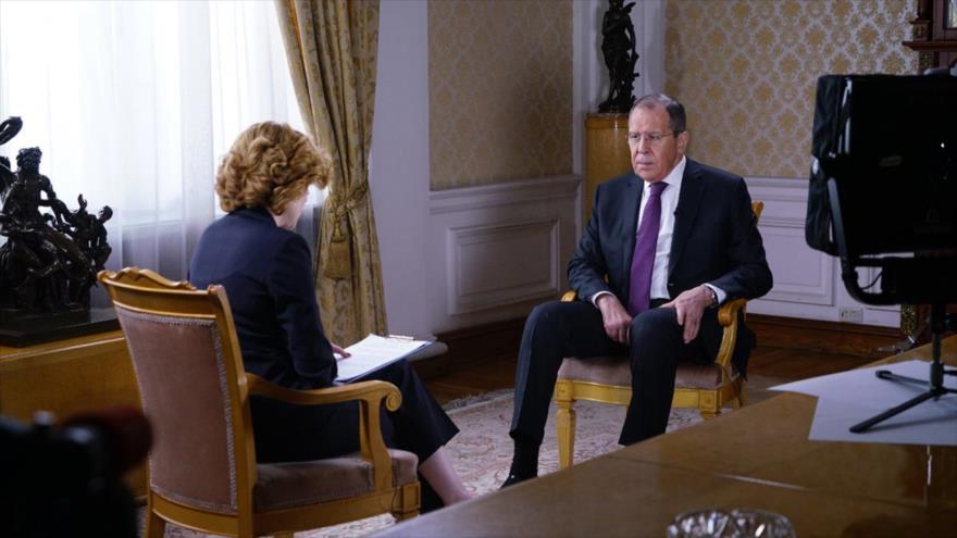 El ministro de Exteriores de Rusia, Serguéi Lavrov, en una entrevista con la cadena Zvezda, 21 de abril de 2019.