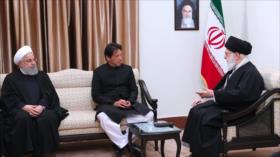 Líder iraní: Enemigos intentan socavar lazos Irán-Paquistán 