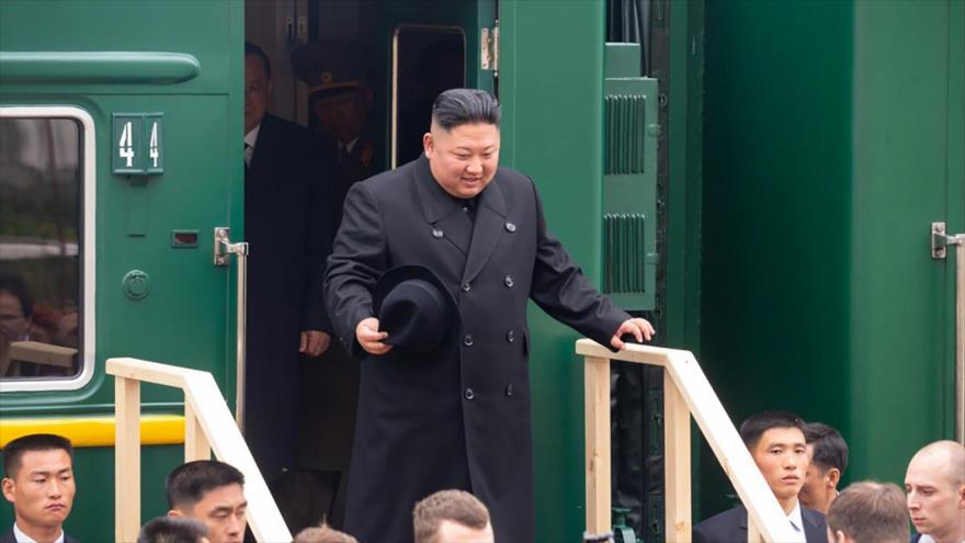 Kim Jong-un llega en tren a Rusia para reunirse con Vladimir Putin | HISPANTV