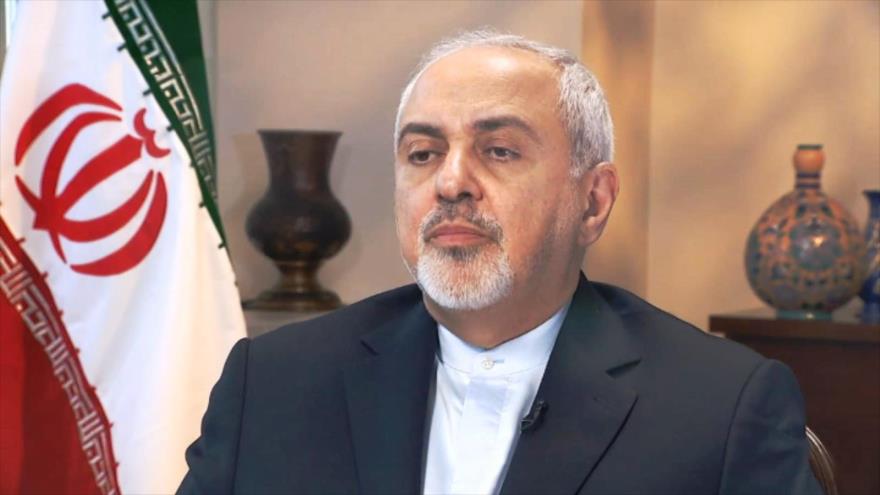 El canciller iraní, Mohamad Yavad Zarif, concede una entrevista exclusiva a Fox News.