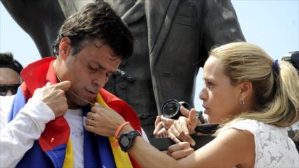 Leopoldo López y su familia se refugian en la embajada chilena 