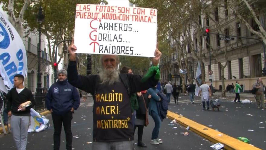 Sindicatos paralizan Argentina en protesta por políticas de Macri