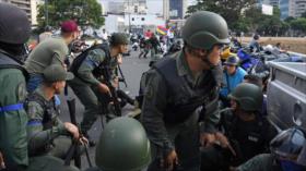 Defensa venezolana: Al menos 5 militares resultan heridos de bala