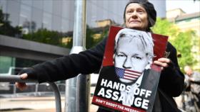 Reino Unido condena a Assange a casi un año de prisión