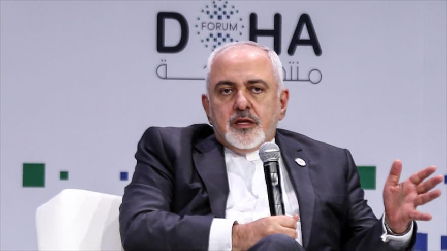 El canciller de Irán, Mohamad Yavad Zarif, habla durante una sesión del Foro de Doha en la capital de Catar, 15 de diciembre de 2018. (Foto: AFP) 
