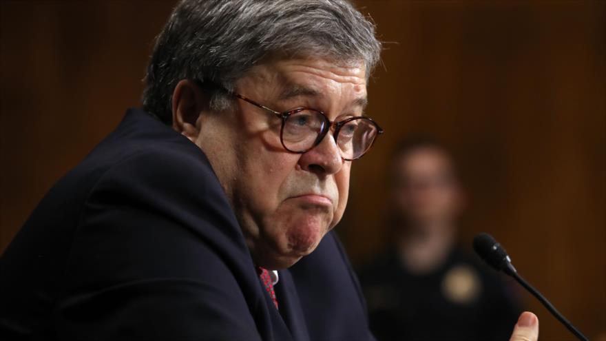 William Barr defiende su gestión del informe Mueller ante Senado