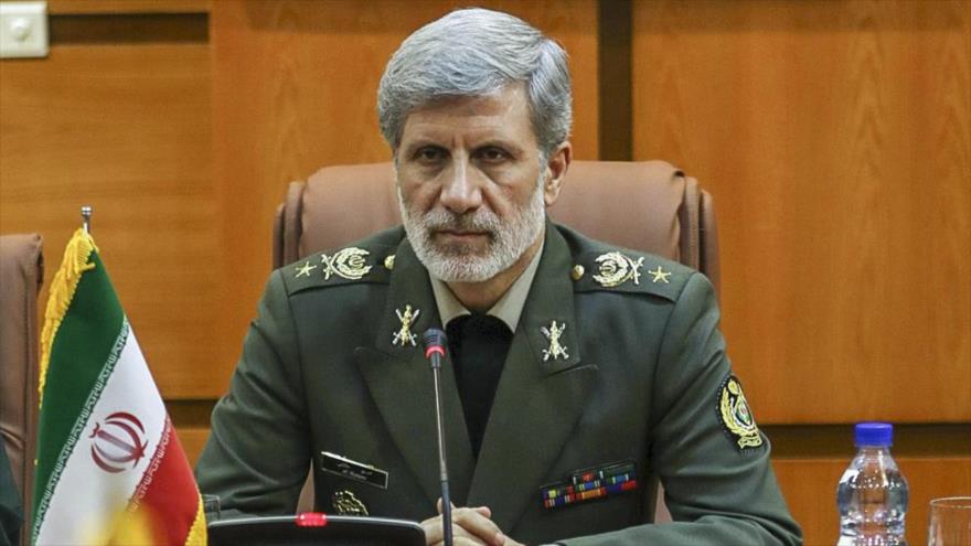 El general de brigada Amir Hatami, ministro de Defensa de Irán, en una reunión con una delegación iraquí, 2 de mayo de 2019. 