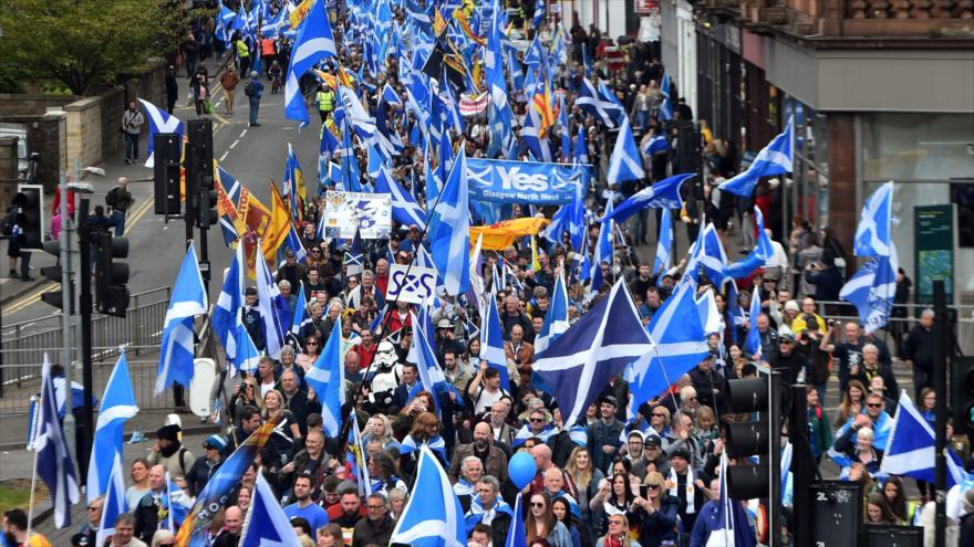 Glasgow se echa a la calle para independizarse del Reino Unido