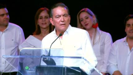 Panameños conocen a su presidente tras extensa jornada electoral