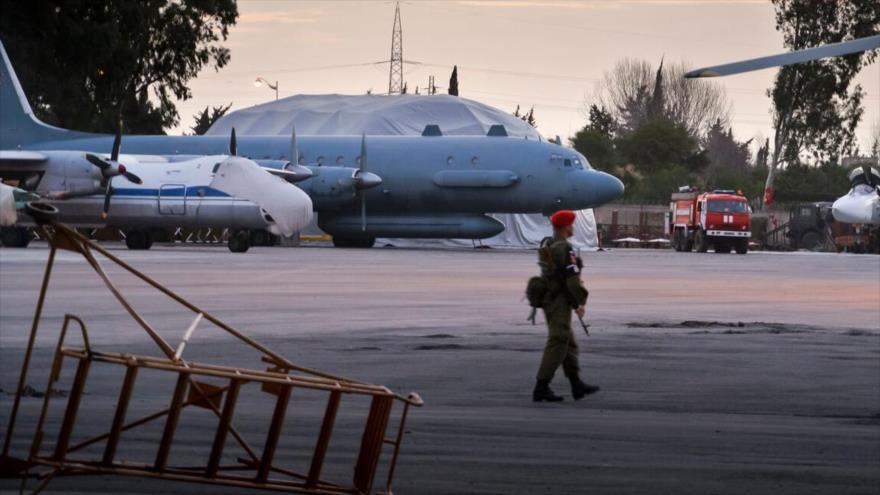 Rusia repele masivo ataque de ‘rebeldes’ contra su base en Siria | HISPANTV