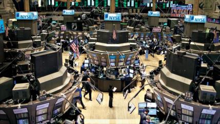 Wall Street cae por miedo al fracaso de diálogos EEUU-China