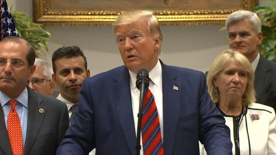 Trump quiere que le llame Irán, pero no descarta opción militar