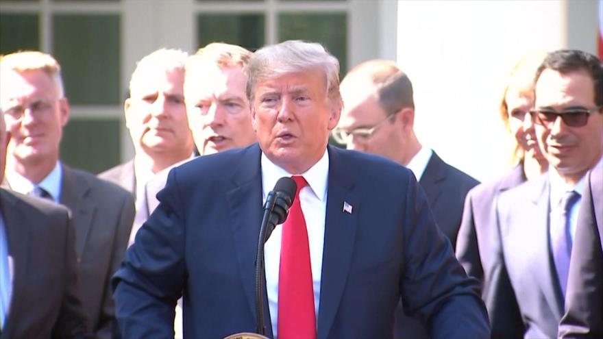 Trump se niega a revelar impuestos para no arriesgar su reelección