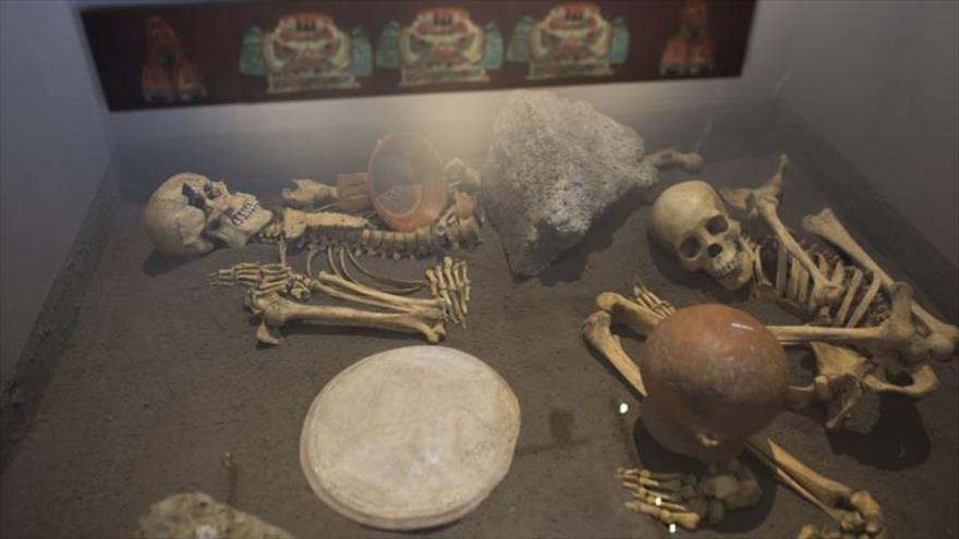 Esqueletos de españoles sacrificados en el museo de Zultépec-Tecoaque, en México.