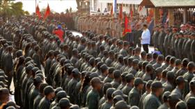 Maduro califica de provocación la incursión de un buque de EEUU