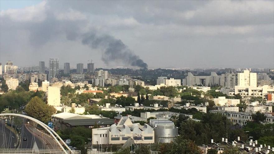 Vídeo: Gran incendio devora base militar israelí en Tel Aviv