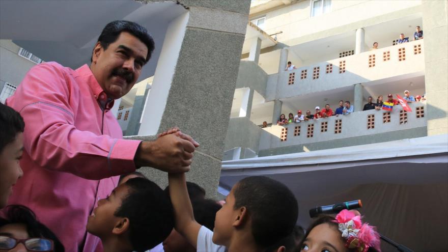 Tensión Irán-EEUU. Petróleo de Venezuela. Abismo del Brexit