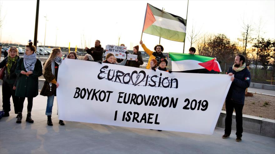 Vídeo: Hackers transmiten crímenes israelíes en plena Eurovisión