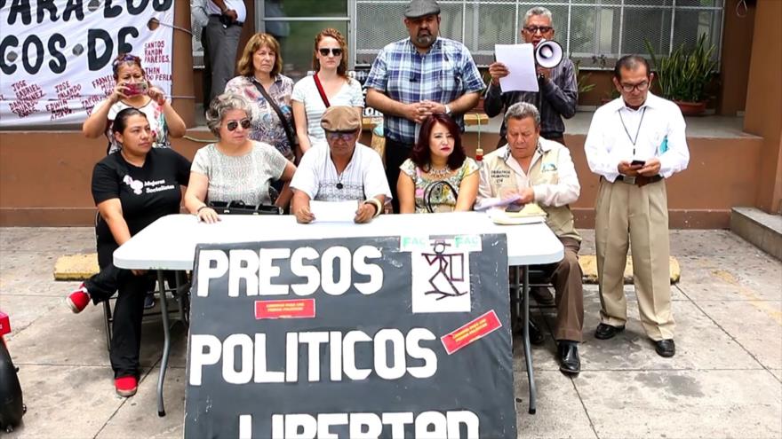 Familiares de presos políticos en Honduras denuncian maltratos