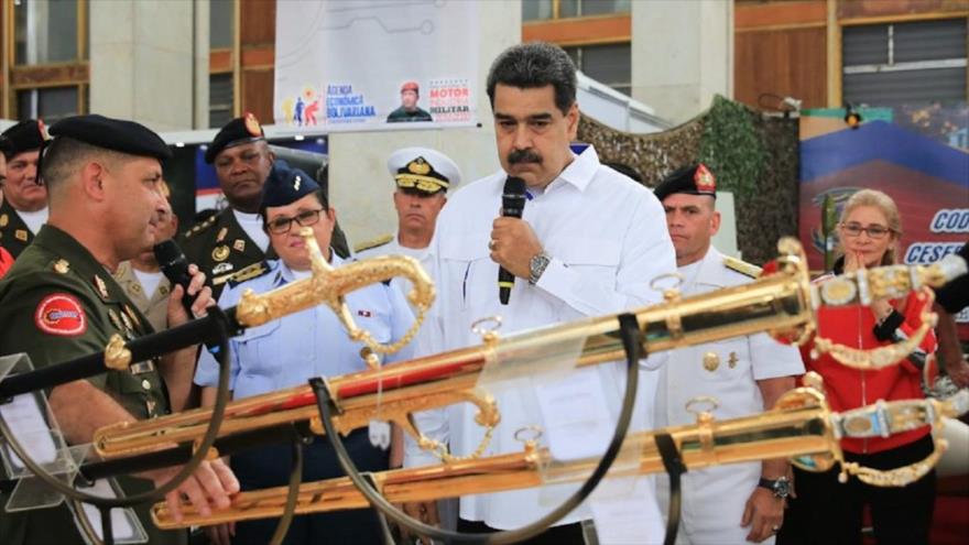 Maduro ordena “inversión inmediata” en Huawei tras veto de EEUU