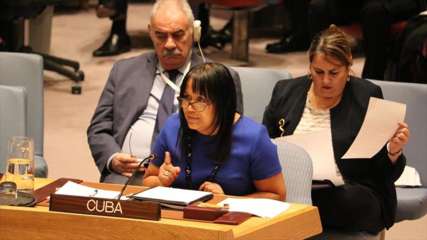 La vicecanciller cubana, Anayansi Rodríguez, habla en un evento en la ONU.