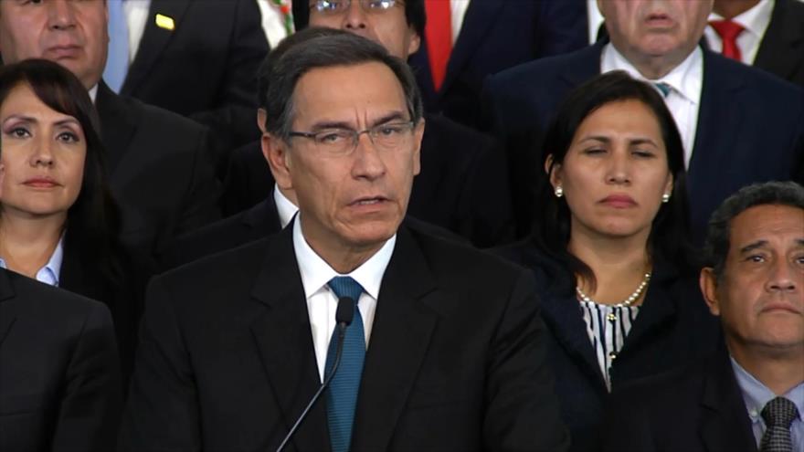 Presidente peruano arrincona al Congreso con voto de confianza | HISPANTV