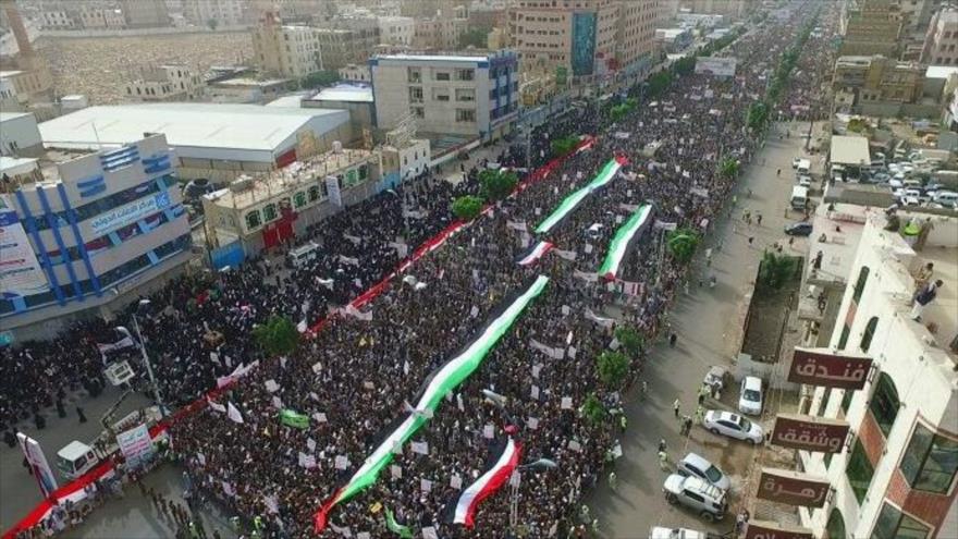 Yemeníes gritan “no al acuerdo de Trump” en Día Mundial de Al-Quds