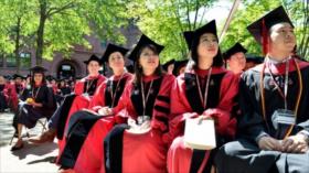 China advierte a sus estudiantes sobre riesgos de estudiar en EEUU