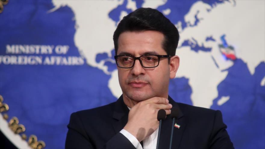El portavoz de la Cancillería de Irán, Seyed Abás Musavi, en una rueda de prensa en Teherán.