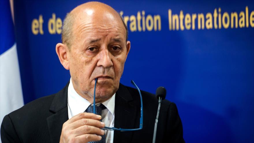 El ministro de Asuntos Exteriores de Francia, Jean-Yves Le Drian, durante una rueda de prensa en Rabat, la capital de Marruecos, 8 de junio de 2019. (Foto: AFP)