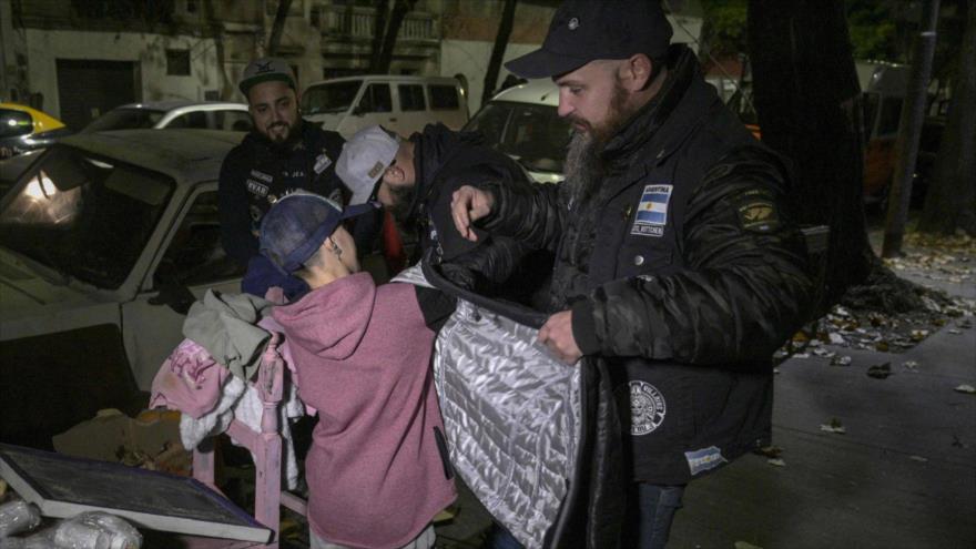 ‘Más de la mitad de niños y adolescentes en Argentina son pobres’ | HISPANTV