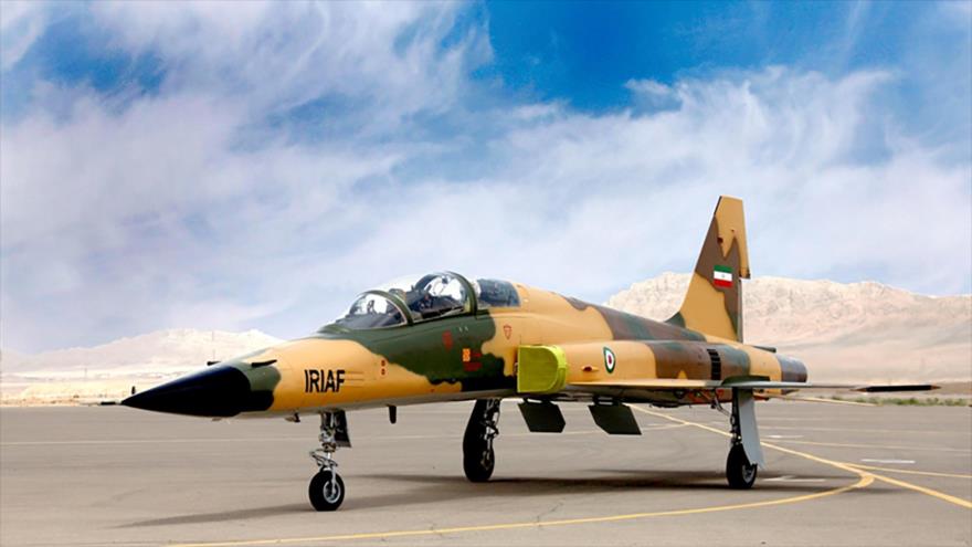 Caza Kosar, de fabricación iraní, 21 de agosto de 2018. (Foto: AFP)