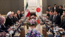 Rohani: EEUU recibirá una dura respuesta si osa agredir a Irán