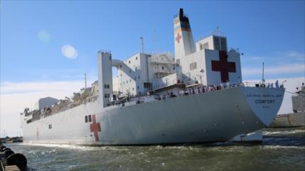 Haitianos expulsan buque hospital de Marina de EEUU, dicen que es ladrón