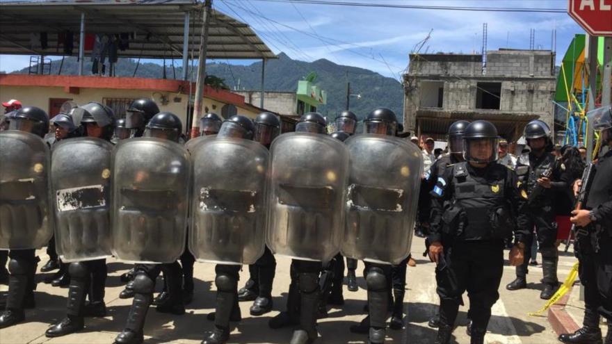 Vídeo: Disturbios salpican las votaciones generales en Guatemala