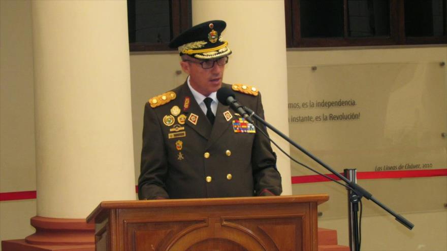 El secretario del Consejo de Defensa de la Nación de Venezuela, el mayor general Pascualino Angiolillo Fernández.