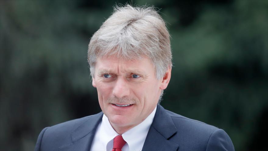 El portavoz de la Presidencia rusa, Dmitri Peskov, en Bishkek, capital de Kirguistán, 28 de marzo de 2019. (Foto: AFP)