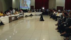 En Honduras médicos y maestros inician diálogo alternativo