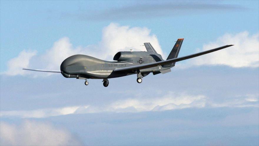 Dron espía estadounidense modelo RQ-4 Global Hawk 