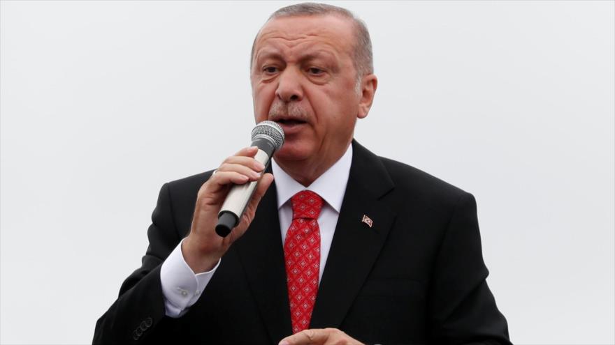 Erdogan: EEUU debe pensárselo muy bien antes de imponer sanciones | HISPANTV