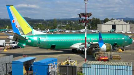 Boeing negocia ventas para su 737 Max pese a la crisis
