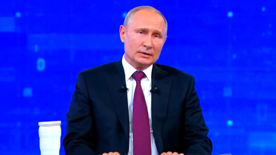 Putin condena sanciones de EEUU en contacto con ciudadanos rusos | HISPANTV