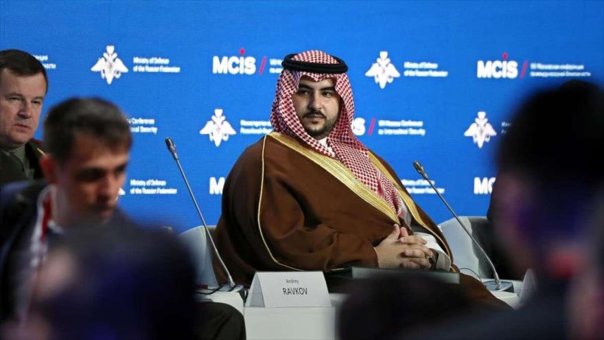 El viceministro de Defensa de Arabia Saudí, Jalid bin Salman, en un acto en Moscú (capital de Rusia).