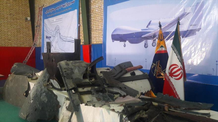 Irán muestra primeras imágenes de restos de dron derribado de EEUU | HISPANTV