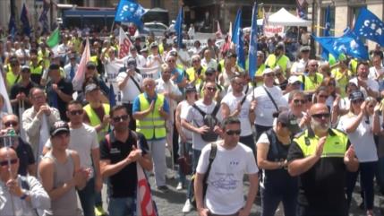 Manifestación y huelga de la policía italiana