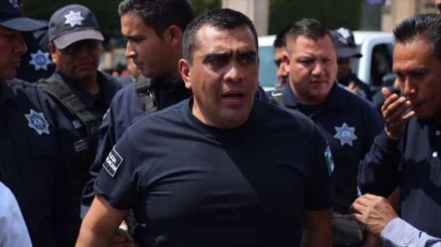 Jefe policial mexicano dimite por video de tortura en caso Iguala