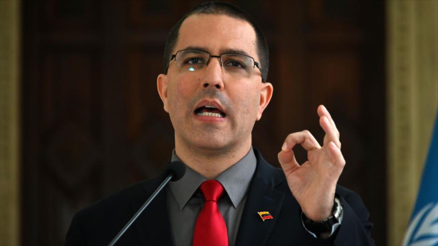 El ministro de Relaciones Exteriores de Venezuela, Jorge Arreaza, ofrece un discurso en la capital Caracas, 9 de mayo de 2019. (Foto: AFP)